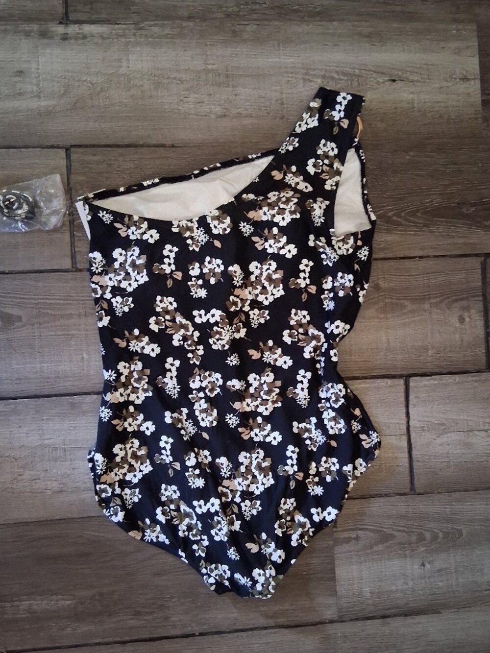 new $130 Michael Kors 22 Black Ivy Floral One Shoulder Swimsuit 22W Plus size - Picture 4 of 6
